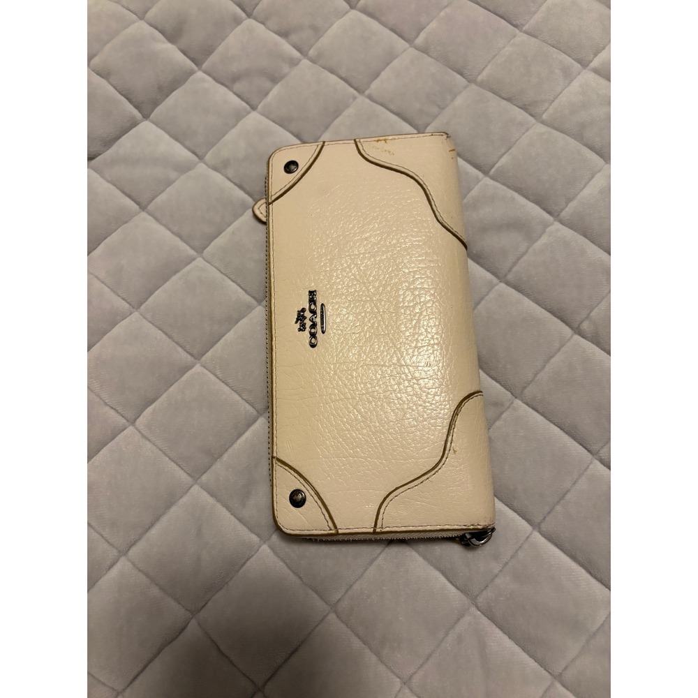 Coach Cream Pebbled Leather Trunk Style Zip Around Wallet